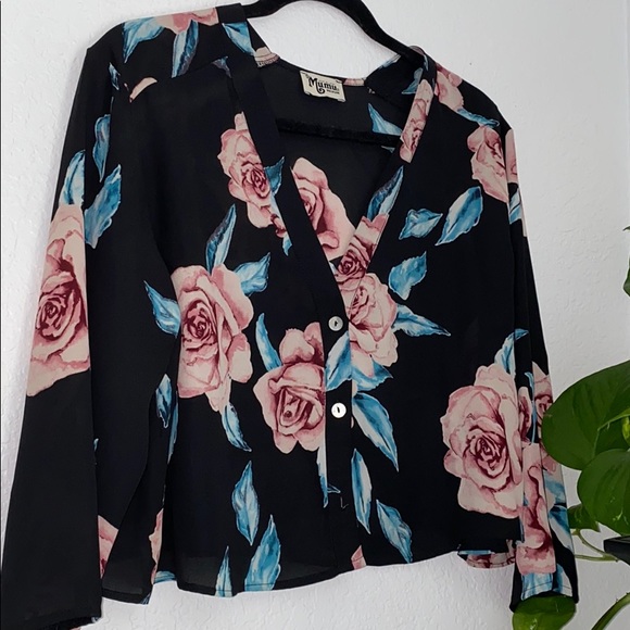 Show me your MuMu two piece - Picture 3 of 9